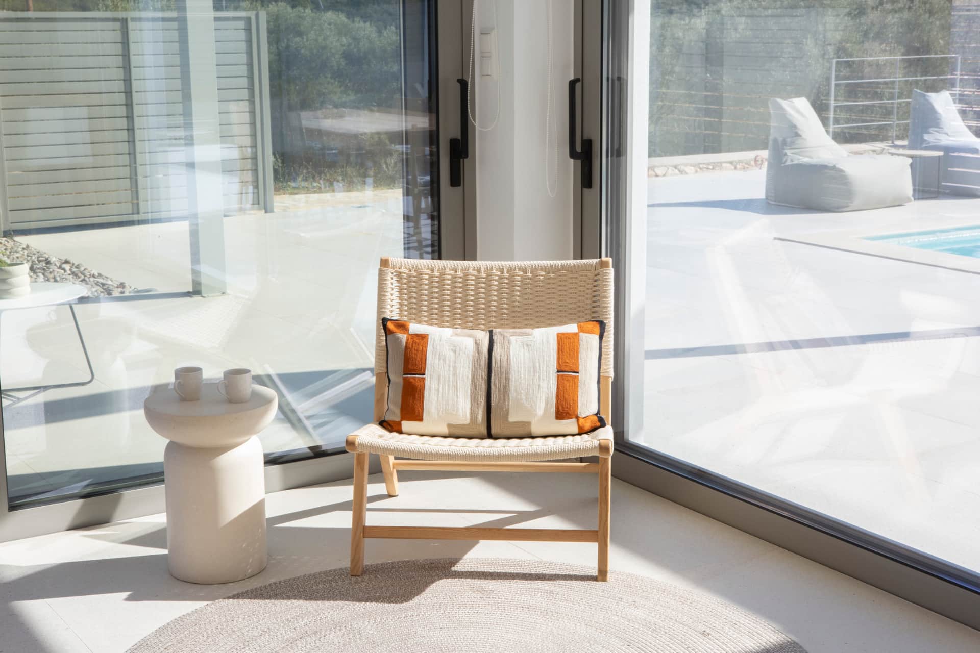 villa1 (2) villa1 (2)