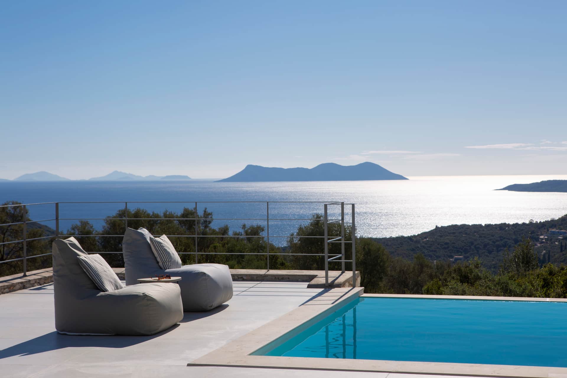 villa1 (5) villa1 (5)